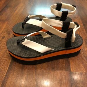 Orange inlay Teva platform sandals
